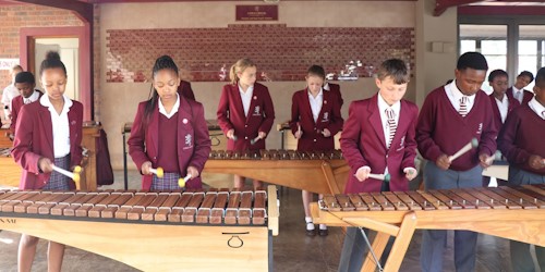 cowan house entertain hilton buddies