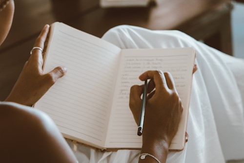 journalling pexels