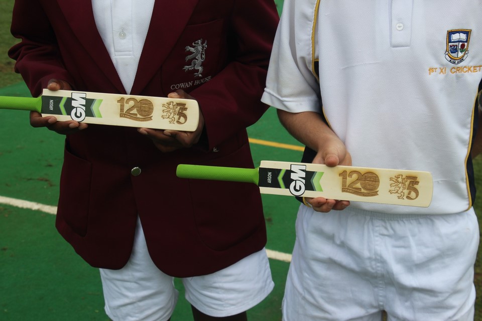 ladds bats